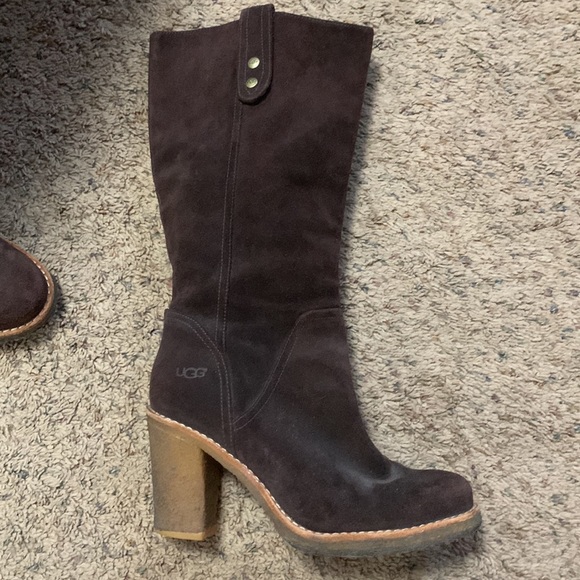 Ugg ladies boots. Size 8.5 - Picture 6 of 11